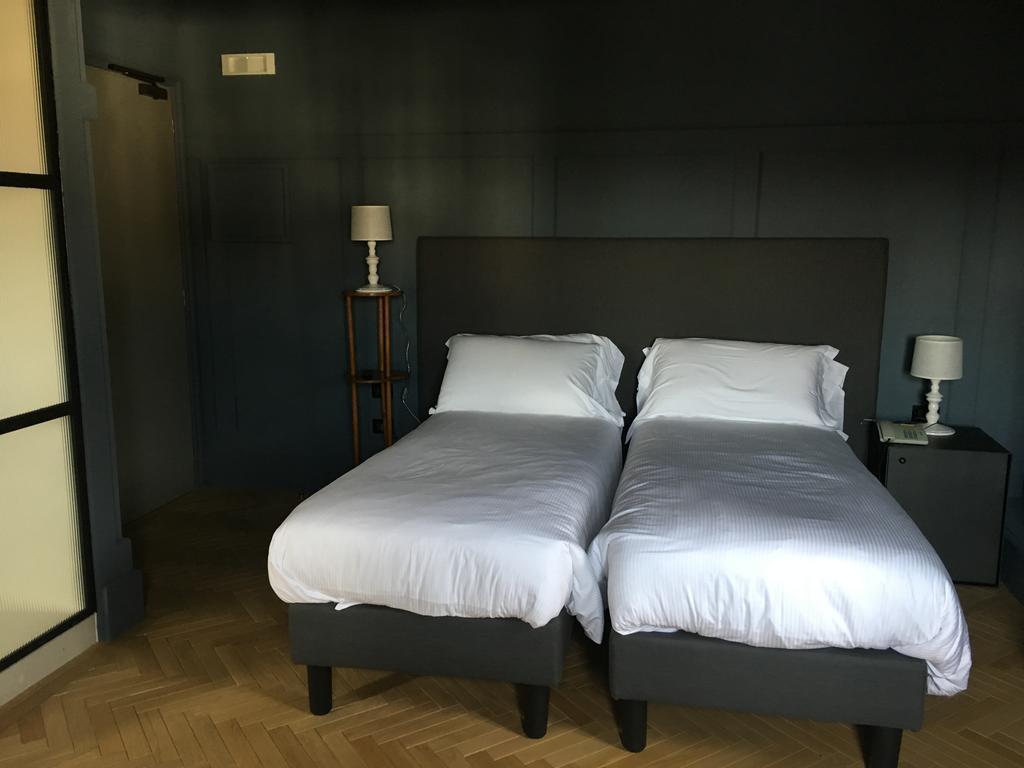 Hotel 5 Colonne Mirano Exteriör bild