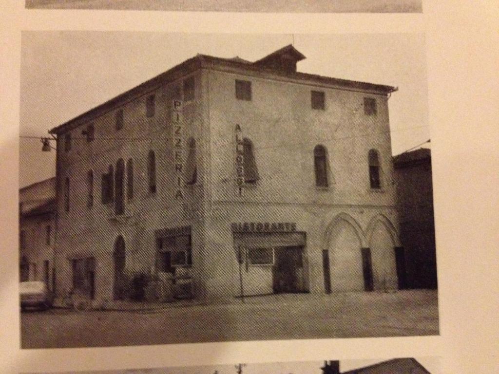 Hotel 5 Colonne Mirano Exteriör bild